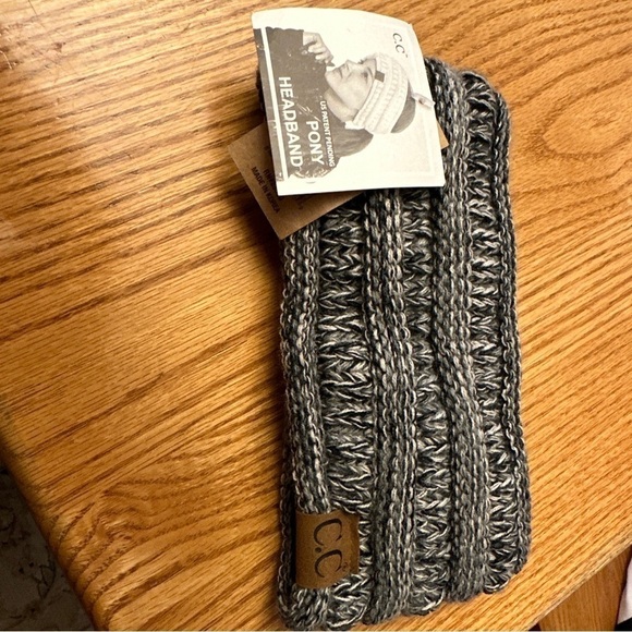 C. C ponytail headband ear warmer NWT gray - Picture 2 of 4